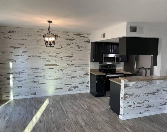Yerba Buena Townhouse 1